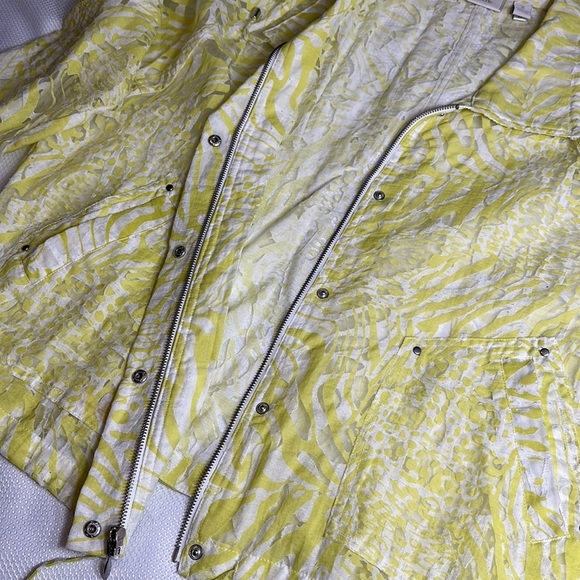 Chico’s sheer animal print jacket - Picture 5 of 8